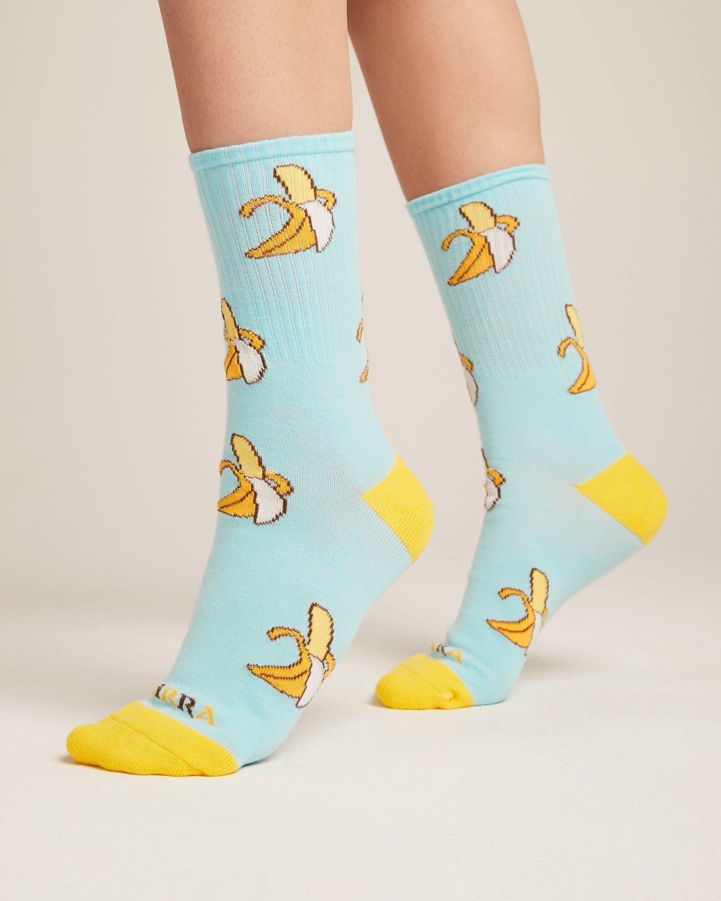 banana light blue socks.